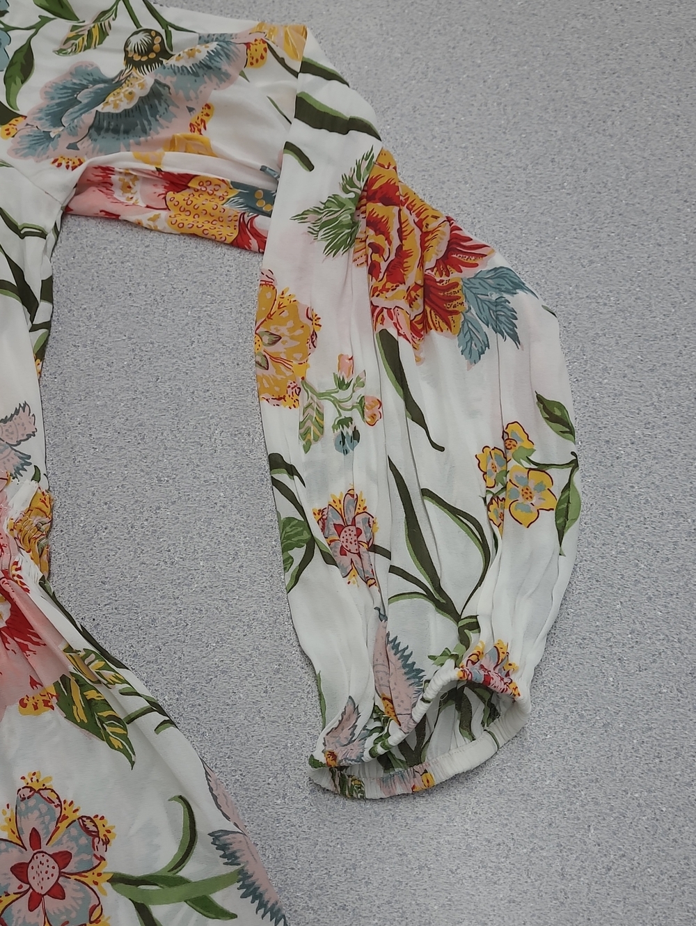 Ann Taylor Loft Poppy Floral Blouse Size S - Picture 7 of 11